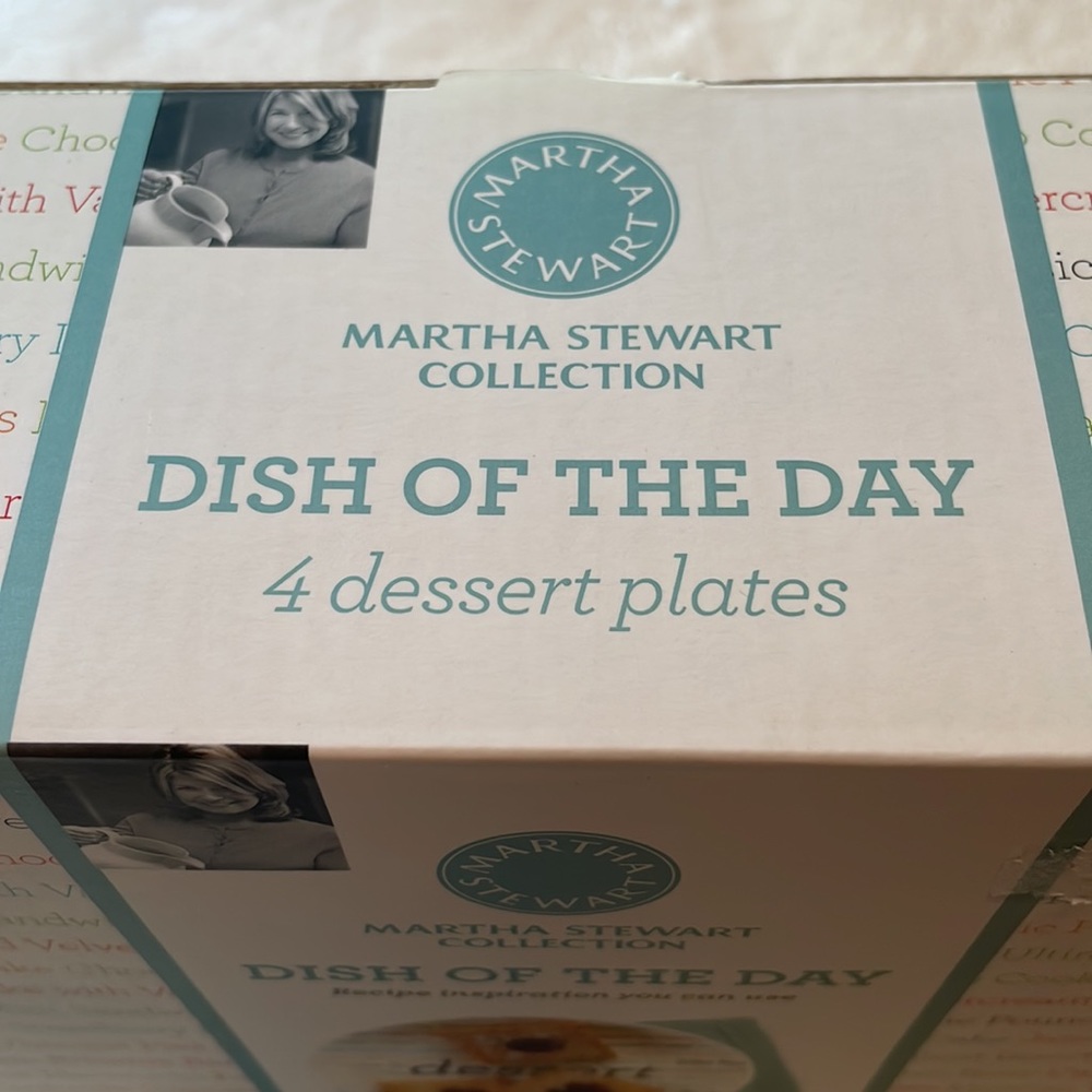 Martha Stewart Collection “Dish of the Day” Set of 4 Dessert Plates - Picture 6 of 6